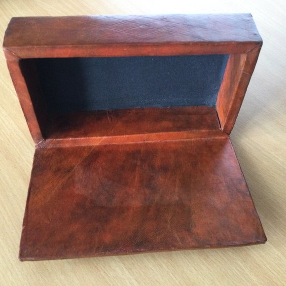 Jewelry box storage container with lid - Picture 5 of 7